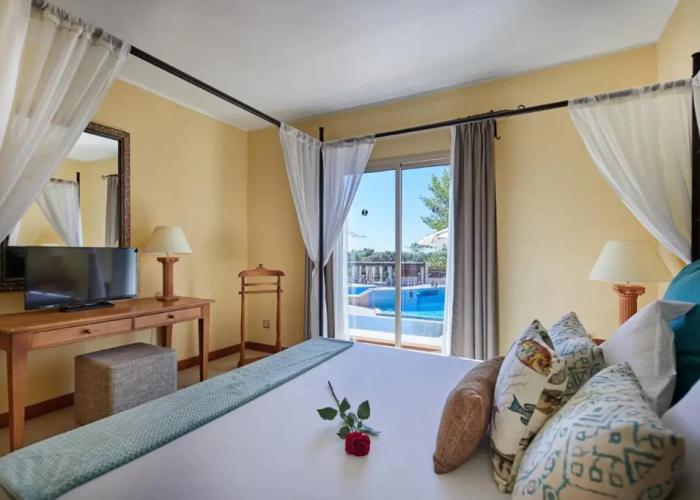Pula Suites Boutique Resort