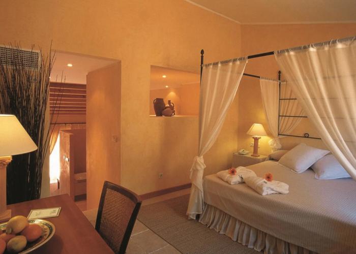 Pula Suites Boutique Resort