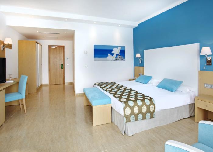 Universal Hotel Marqués