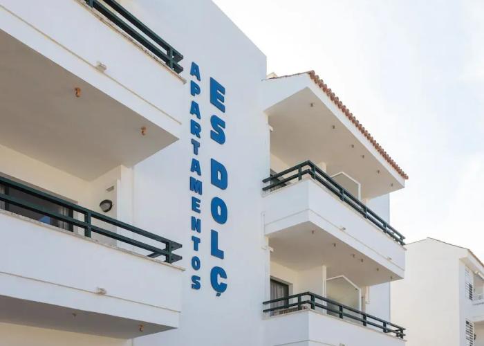 Apartments Es Dolc