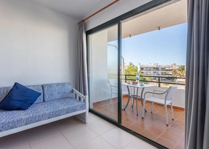 Apartments Es Dolc