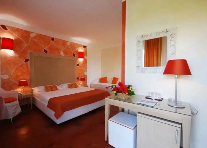Cala Rosa Club Hotel
