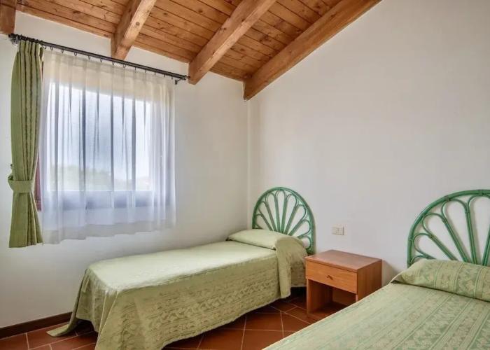 Graziose Ville con A.C e piscina comune
