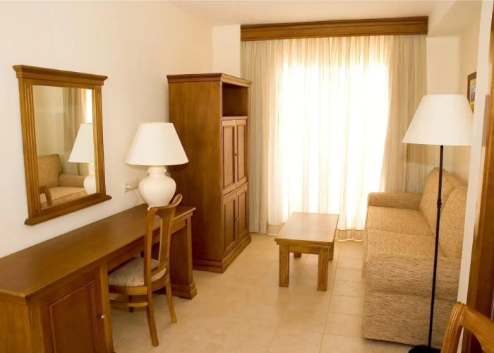Ohtels Cabogata
