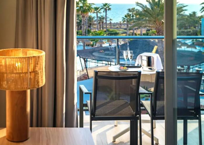 Cabogata Jardin Hotel