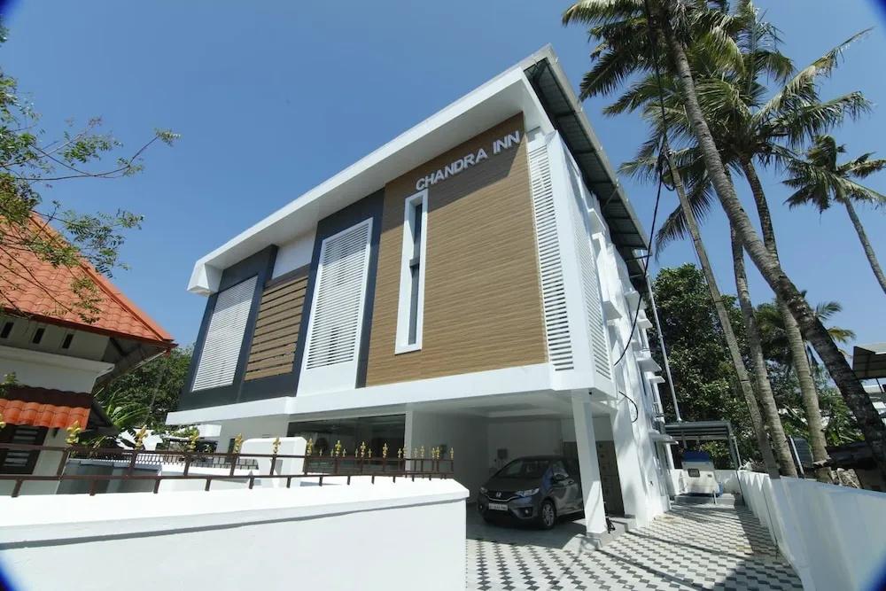 фото Chandra Inn
