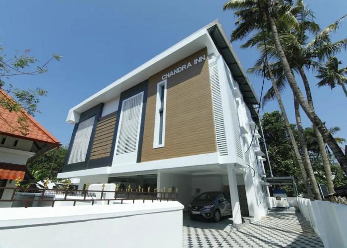 Chandra Inn