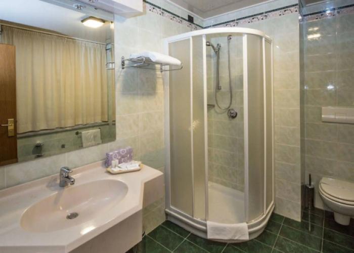 New Petit Hotel