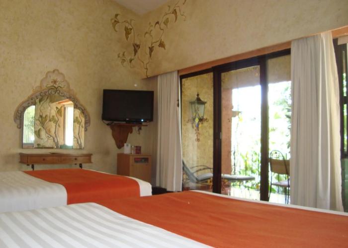 Hosteria Las Quintas Hotel