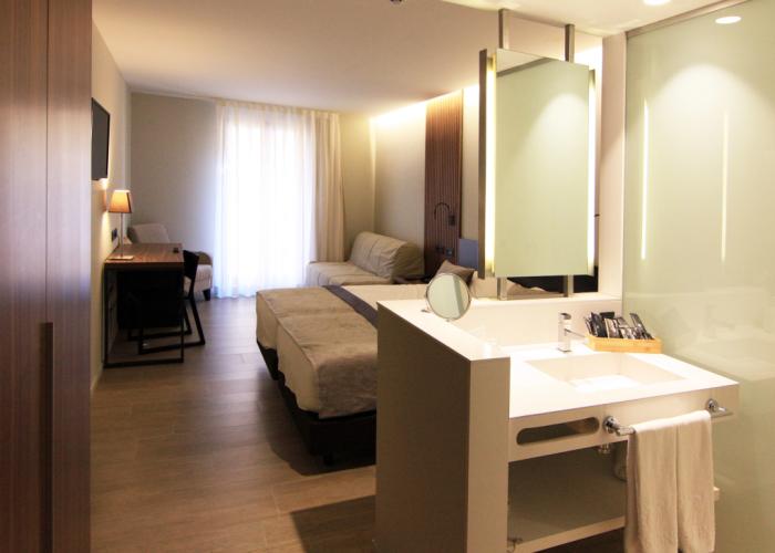 Hotel Raval de la Mar