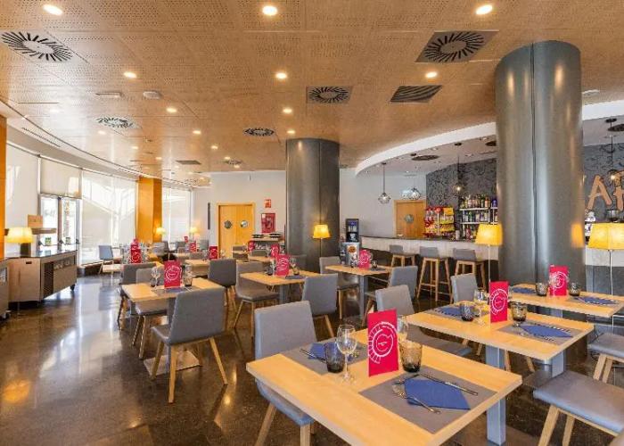 Mercure Atenea Aventura