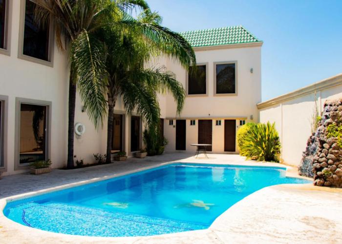 Hotel Brío Inn