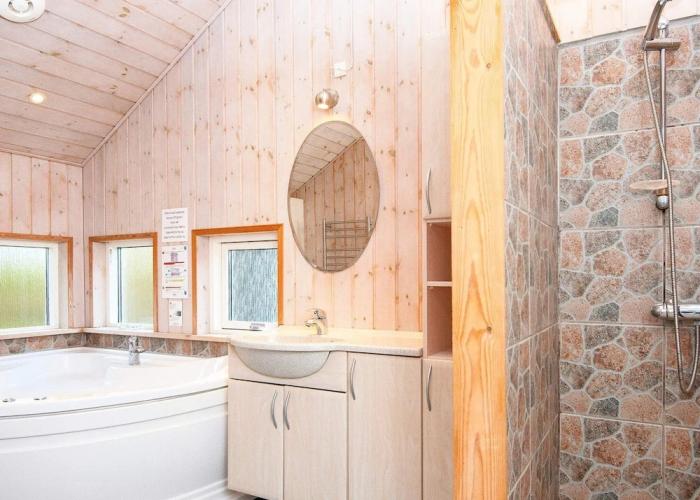 10 Person Holiday Home in Farvang-by Traum