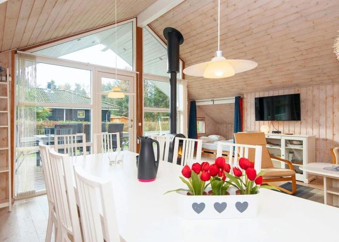10 Person Holiday Home in Farvang-by Traum