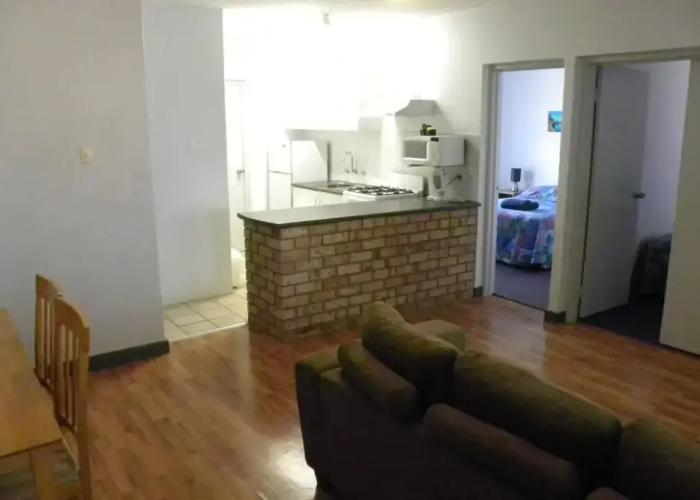 Carnarvon Central Apartments
