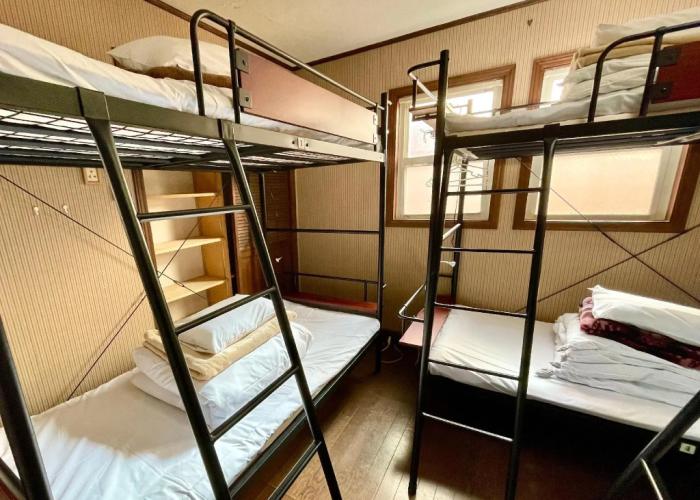 Iza Kamakura Guest House & Bar - Hostel