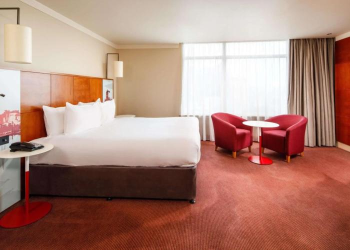 Holland House Hotel Cardiff By Sunday