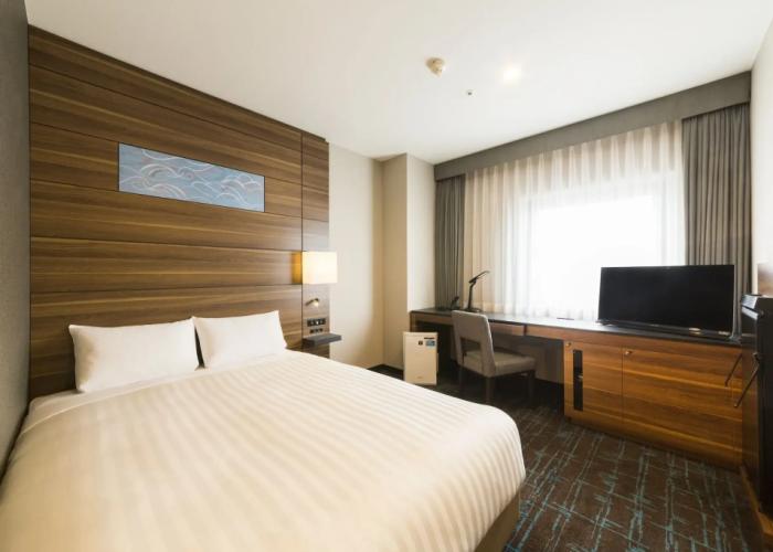 JR East Hotel Mets Tsudanuma