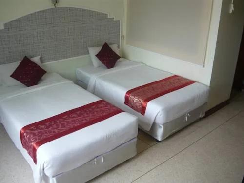 Morakot Twin Chumphon