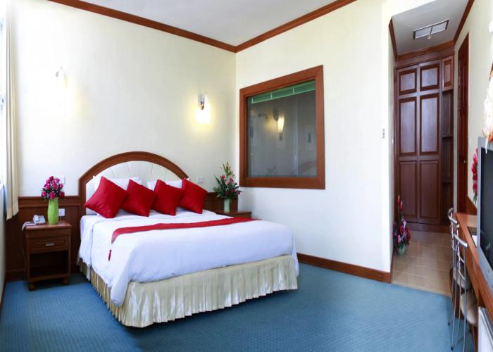 Chumphon Gardens Hotel