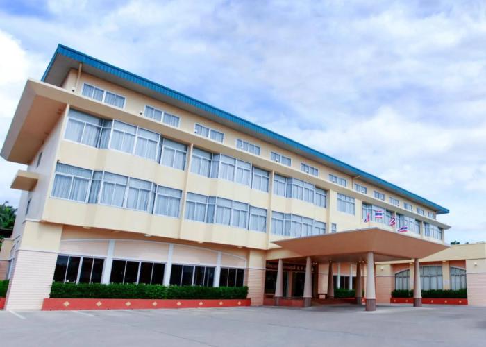 Chumphon Gardens Hotel