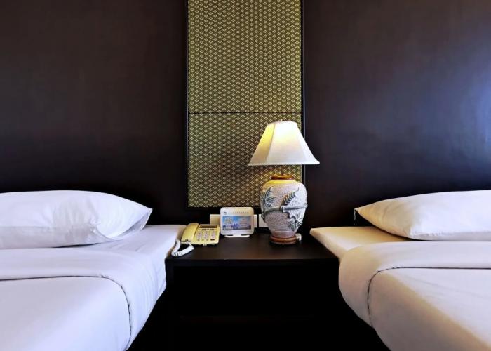 Nana Buri Hotel