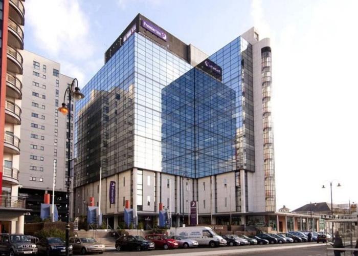 Premier Inn Cardiff City Centre
