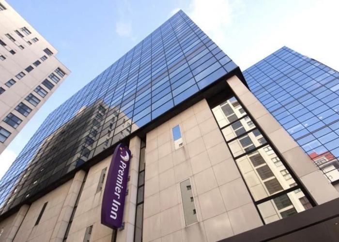 Premier Inn Cardiff City Centre