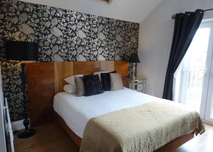 Number One Hundred B&B