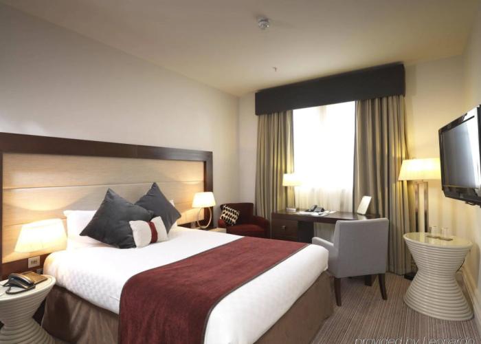 Leonardo Hotel Cardiff