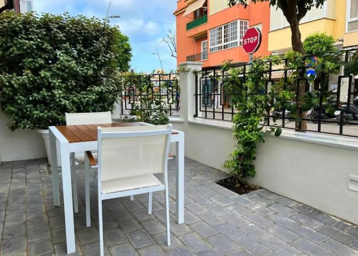 Apartamentos Turísticos La Plaza