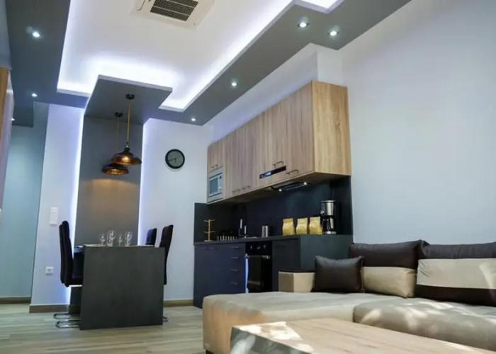 Charming 1-bed Apartment in Nea Moudania