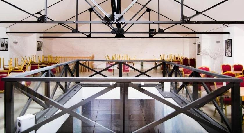 фото L'Atrium