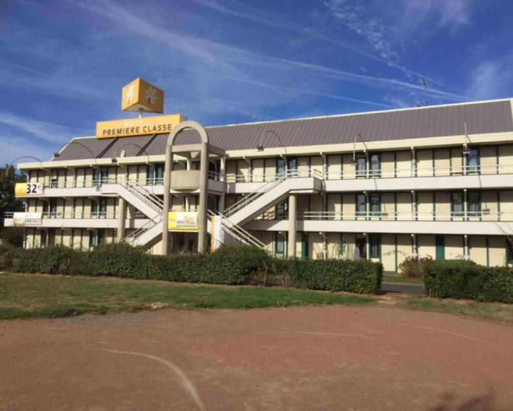 Kyriad Niort Est - La Crèche