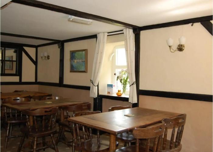 The Tradesmans Arms