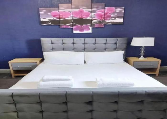 OYO Ivy Hotel