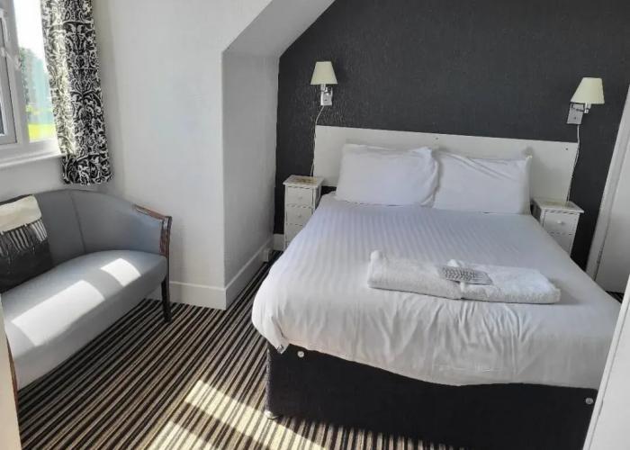 North Parade Seafront Accommodation