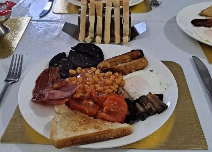 Whiteways Hotel