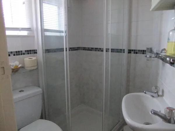 Guesthouse Karema