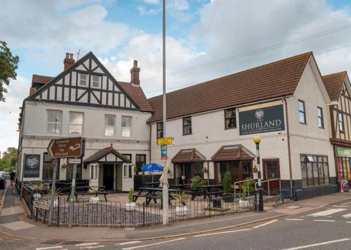 Shurland Hotel