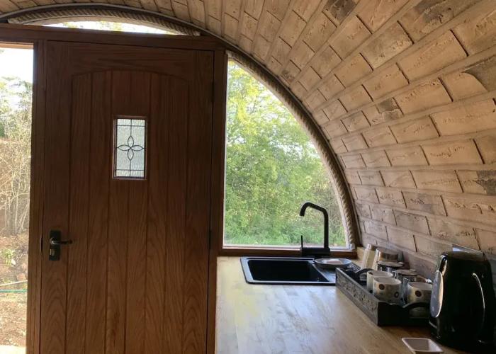 Cosy Escape Heated Luxury pod and hot tub