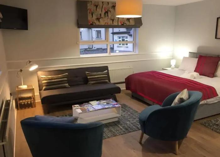 Hugh Oneill Ambassador Suite