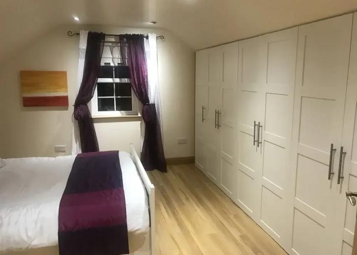 Dungannon 2 Bed Bungalow - Sleeps 5 - Pet Friendly
