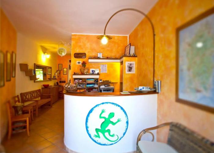 Ariadimari Hotel