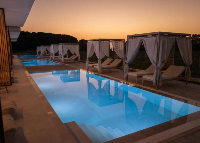 Salt Boutique Hotel