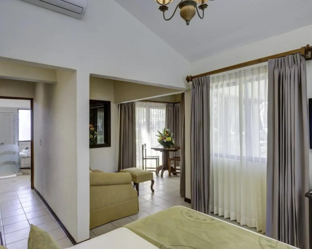 CC Beach Front Papagayo All Inclusive