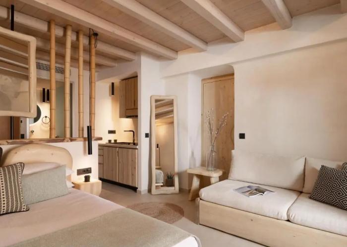 Manili Boutique Suites & Villas