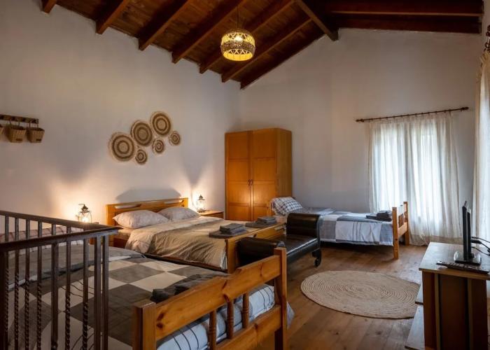 Walnut Tree Villa Ano Archanes-10km From Heraklion
