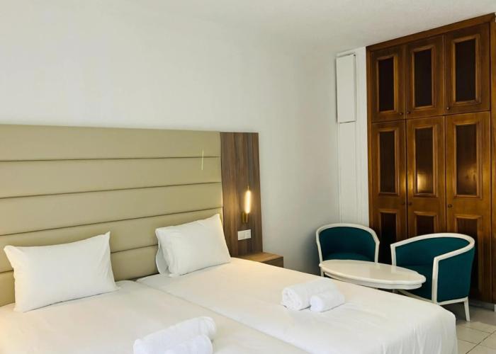 Marlita Beach Hotel Apartments