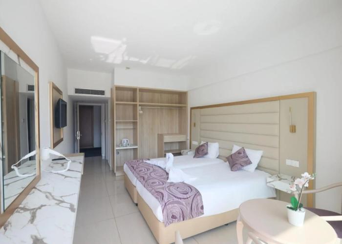 Tsokkos Protaras Hotel